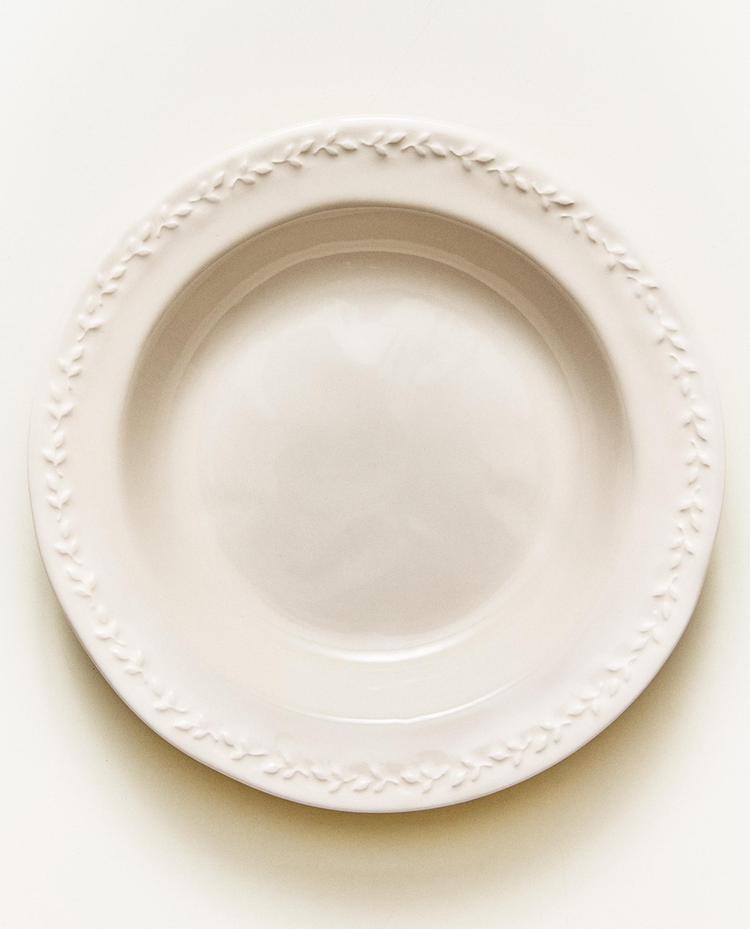 EARTHENWARE SOUP PLATE WITH RAISED-DESIGN EDGE
