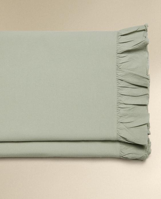 RUFFLED FLAT SHEET