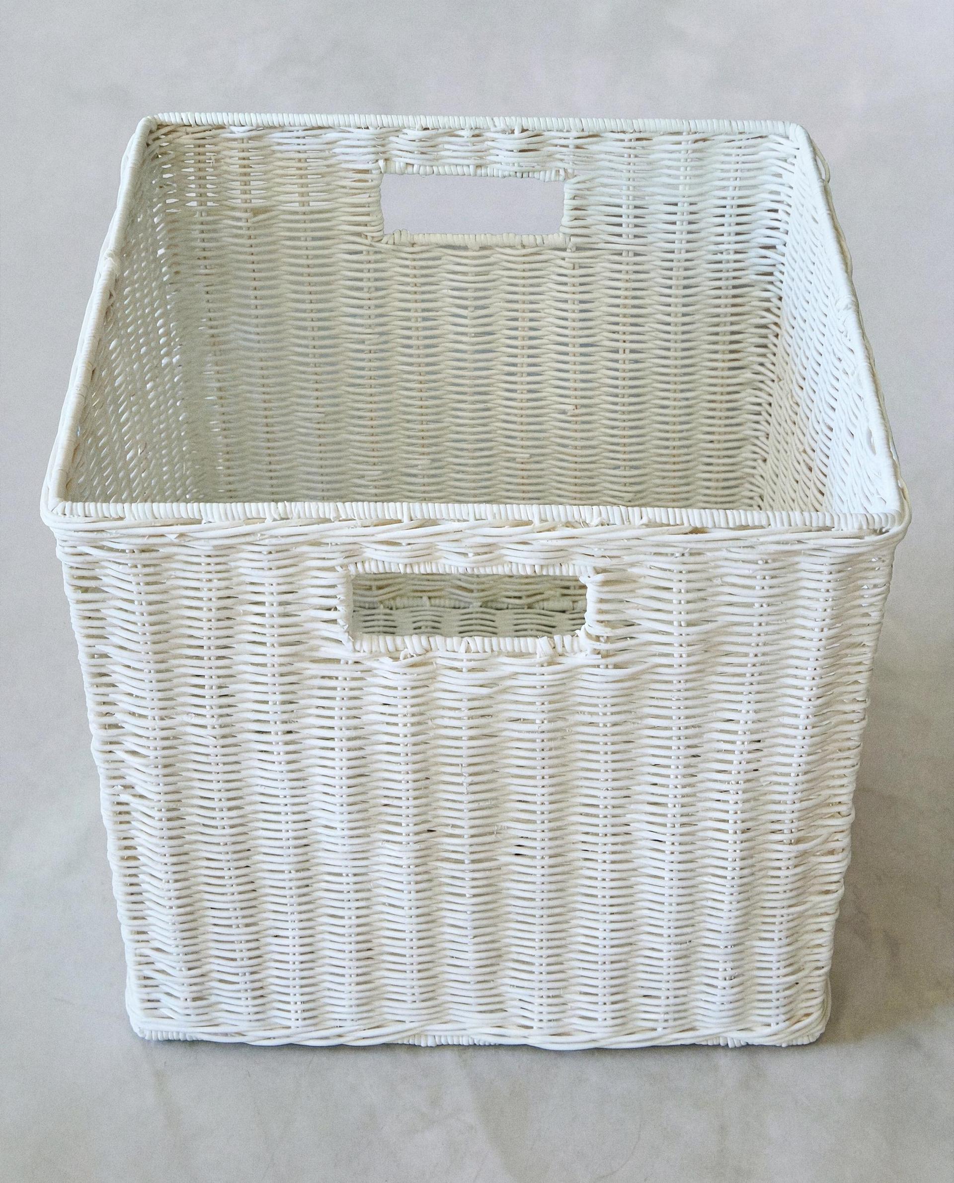 SQUARE RATTAN BASKET