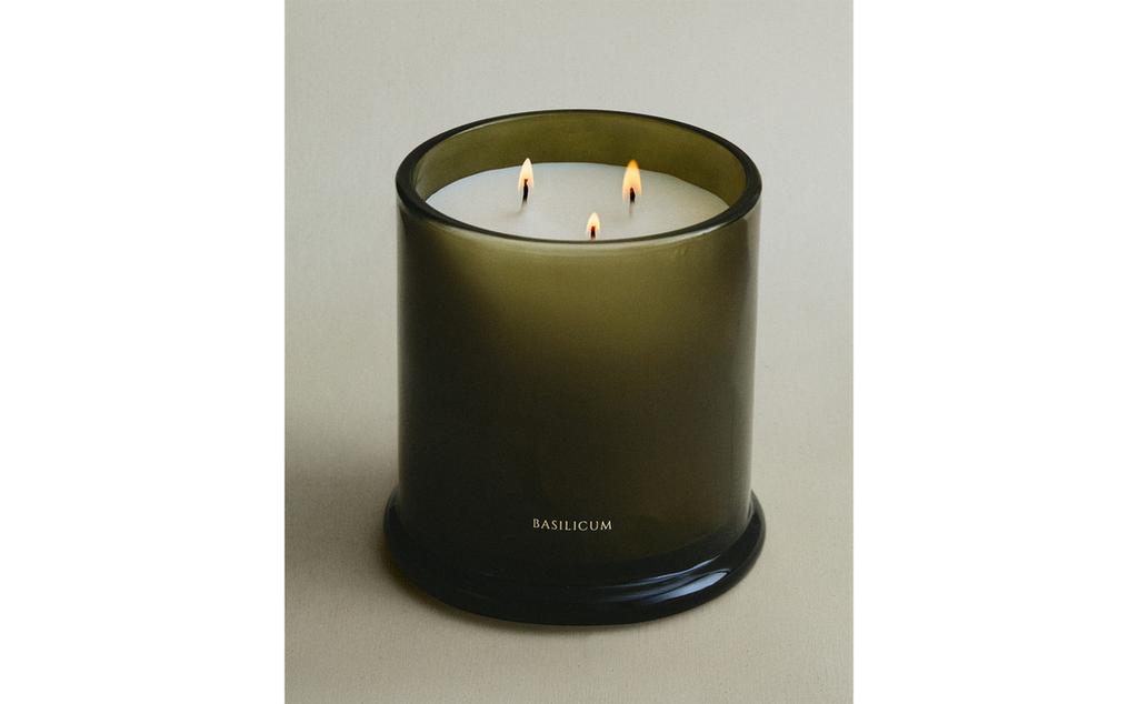 (500 G) BASILICUM SCENTED CANDLE