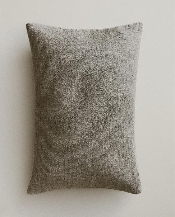 TEXTURED CUSHION COVER