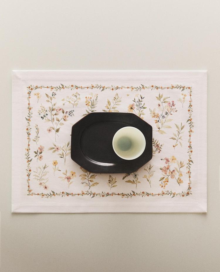 花卉印花树脂涂层餐垫