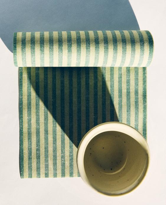 PACK OF REUSABLE STRIPED NAPKINS (PACK OF 20)
