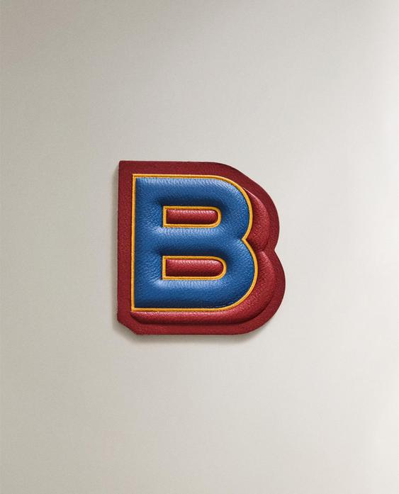 字母B皮革贴片