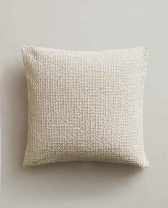 WAFFLE-KNIT CUSHION COVER