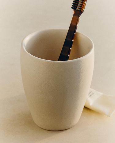 哑光大地色陶瓷牙刷杯