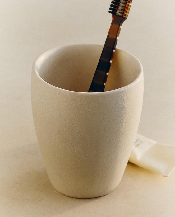 EARTH BROWN CERAMIC TOOTHBRUSH HOLDER
