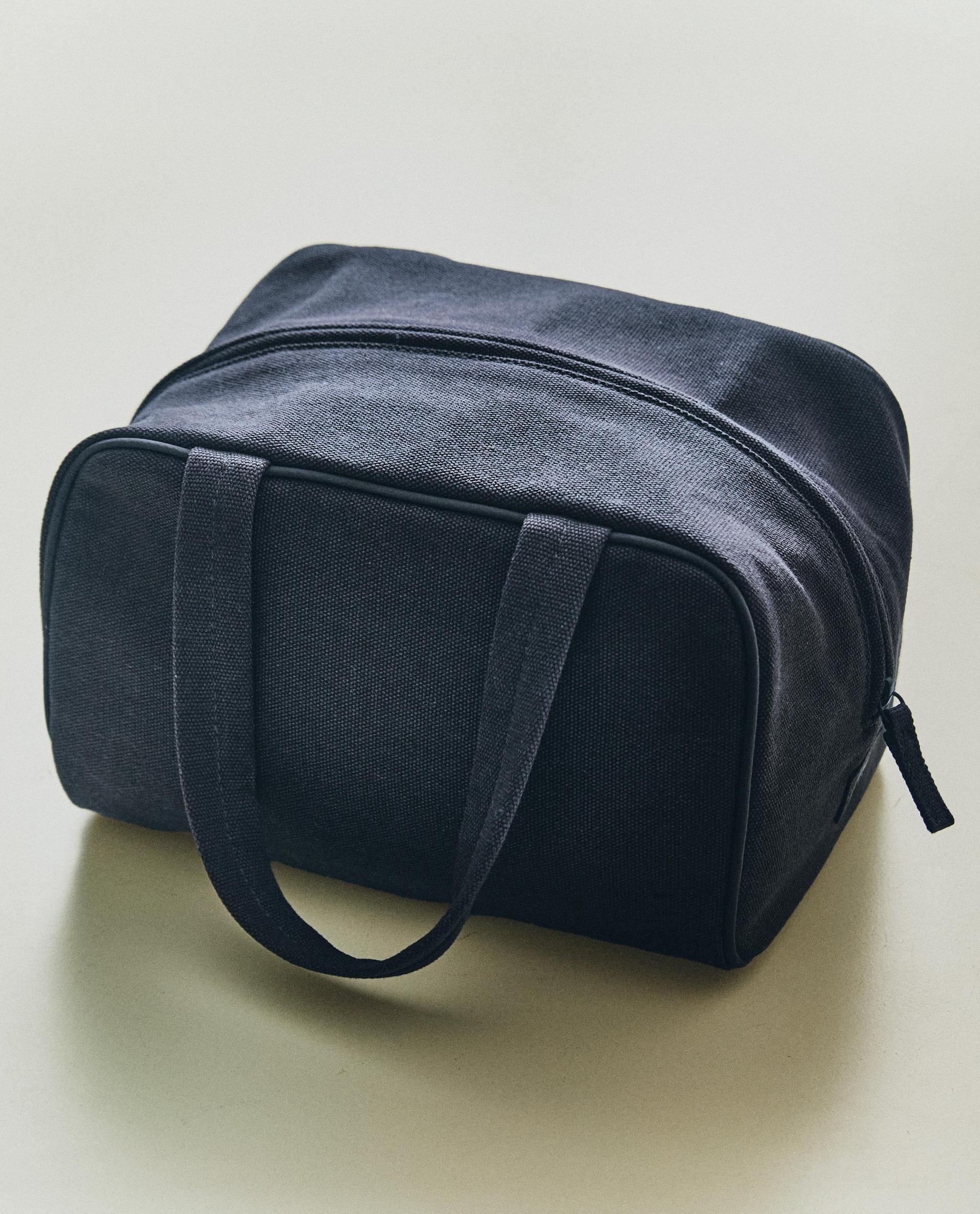 PORTABLE LUNCH BOX