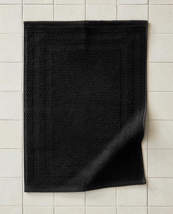 COTTON BATH MAT