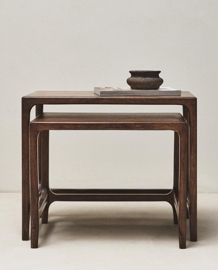 WOODEN NEST OF SIDE TABLES (SET OF 2)