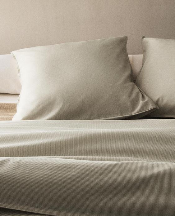 REVERSIBLE STRIPED DUVET COVER