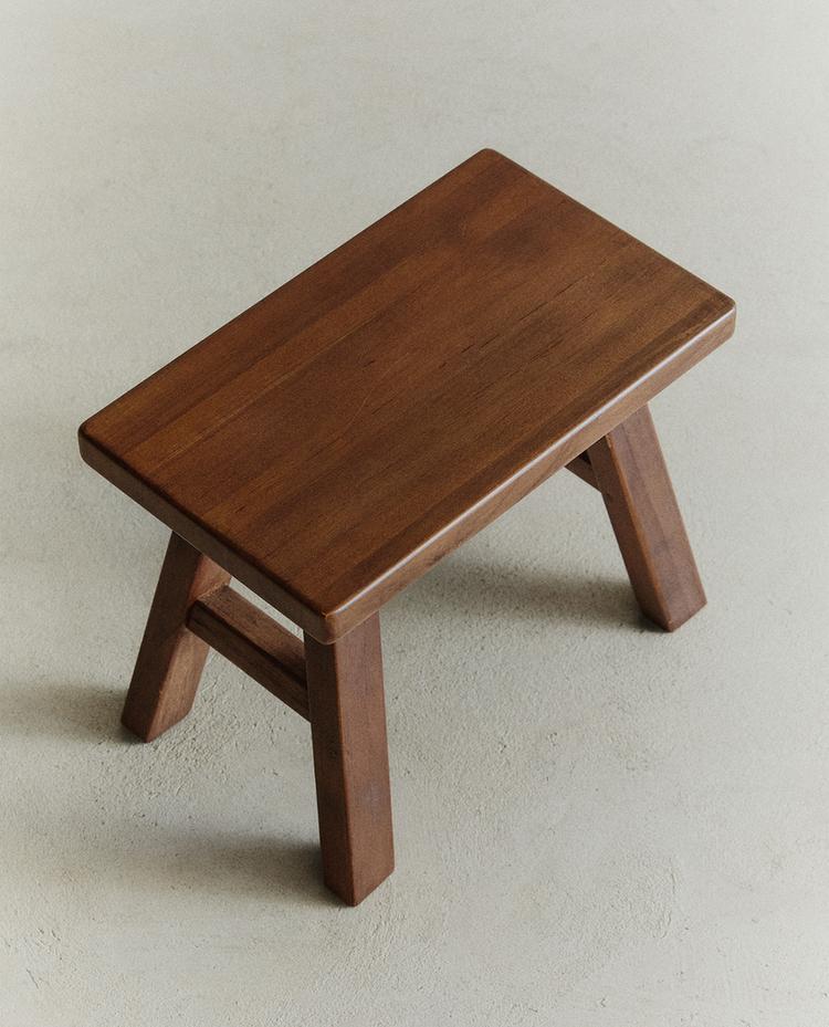 小型木凳