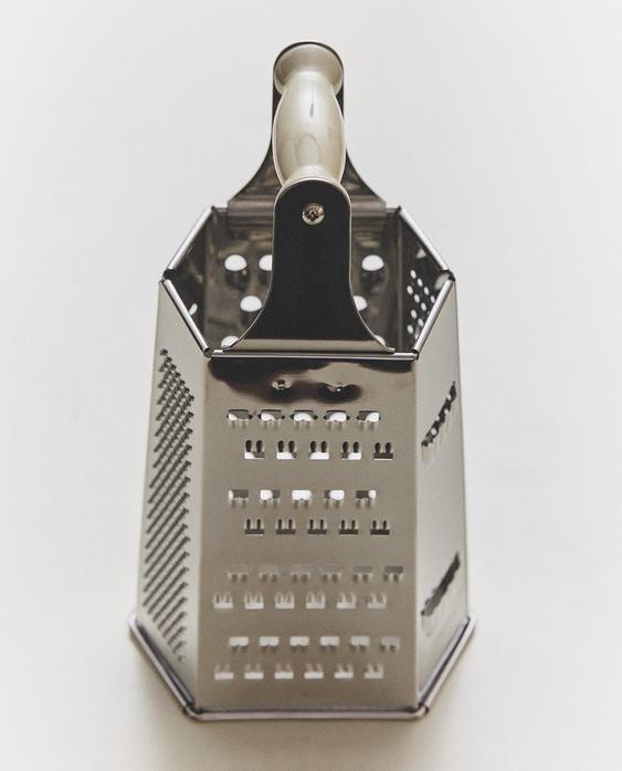 VERTICAL STEEL GRATER