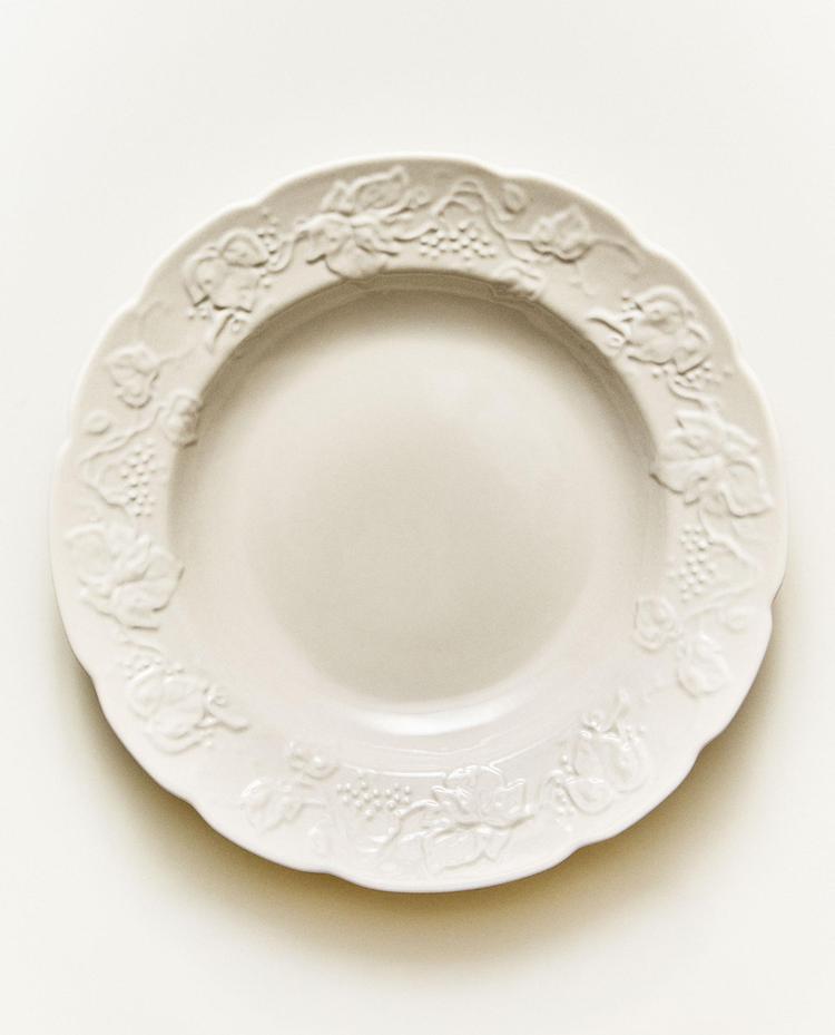 GRAPE PORCELAIN SOUP PLATE