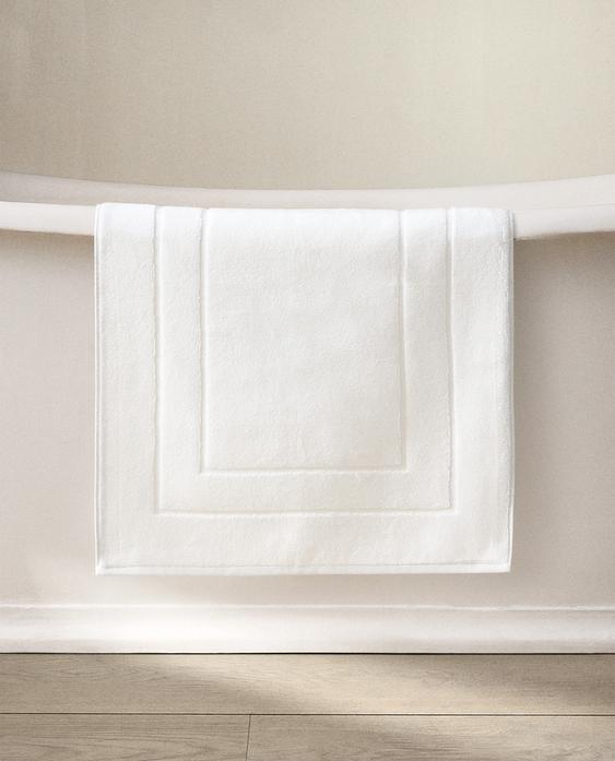 COTTON BATH MAT