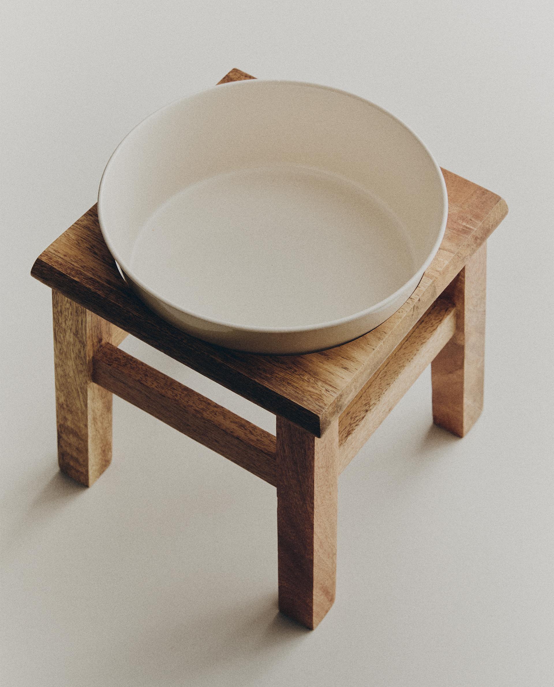PET FOOD BOWL WITH STAND