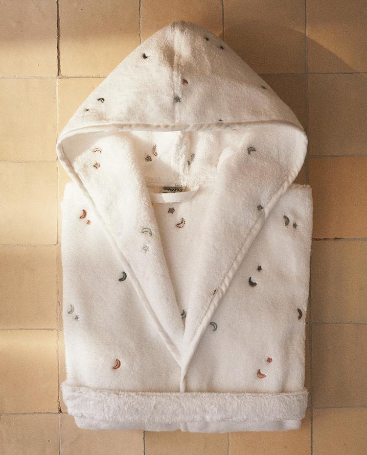 KIDS' MOON AND STAR BATHROBE