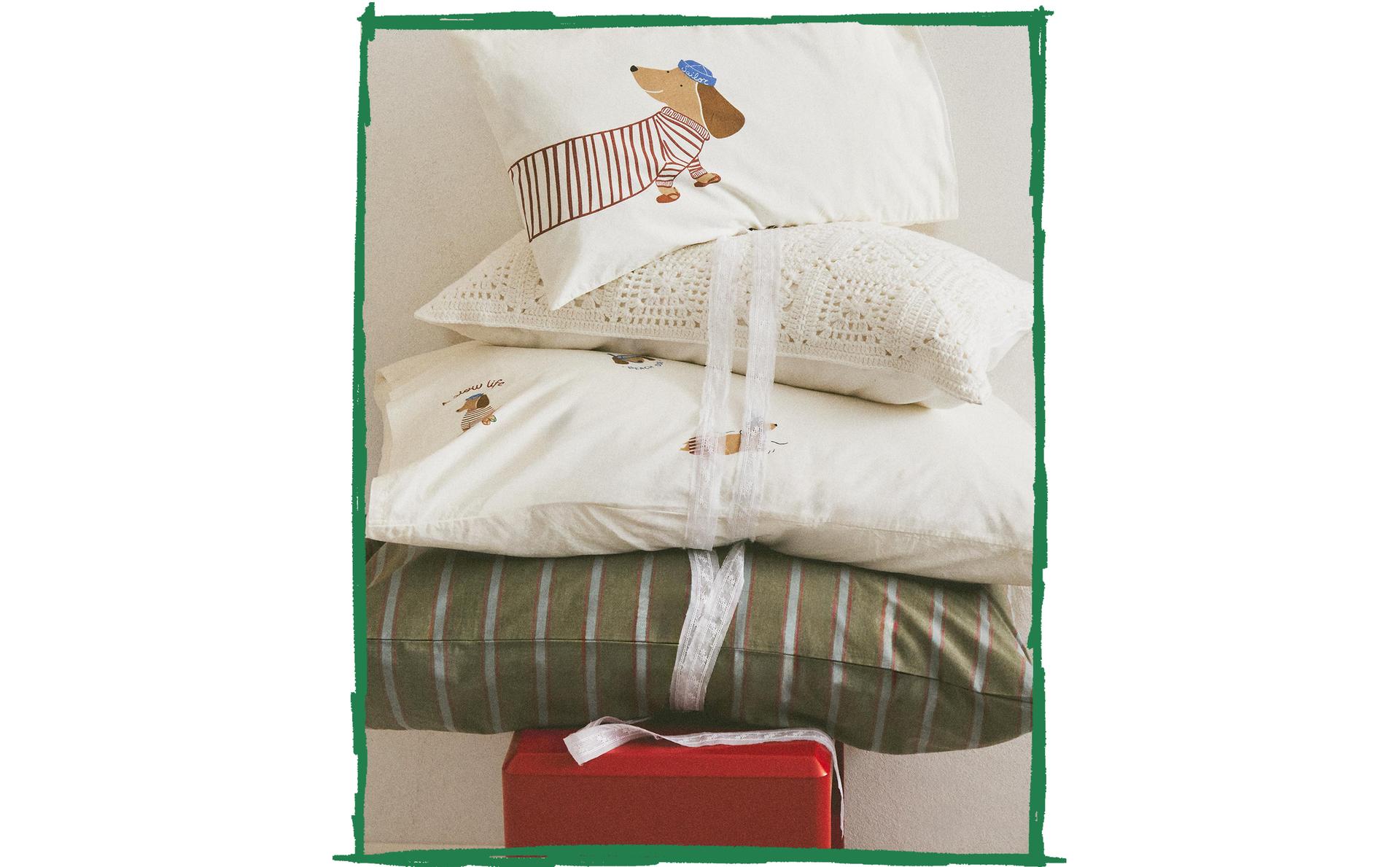 DOGGY COT PILLOWCASE
