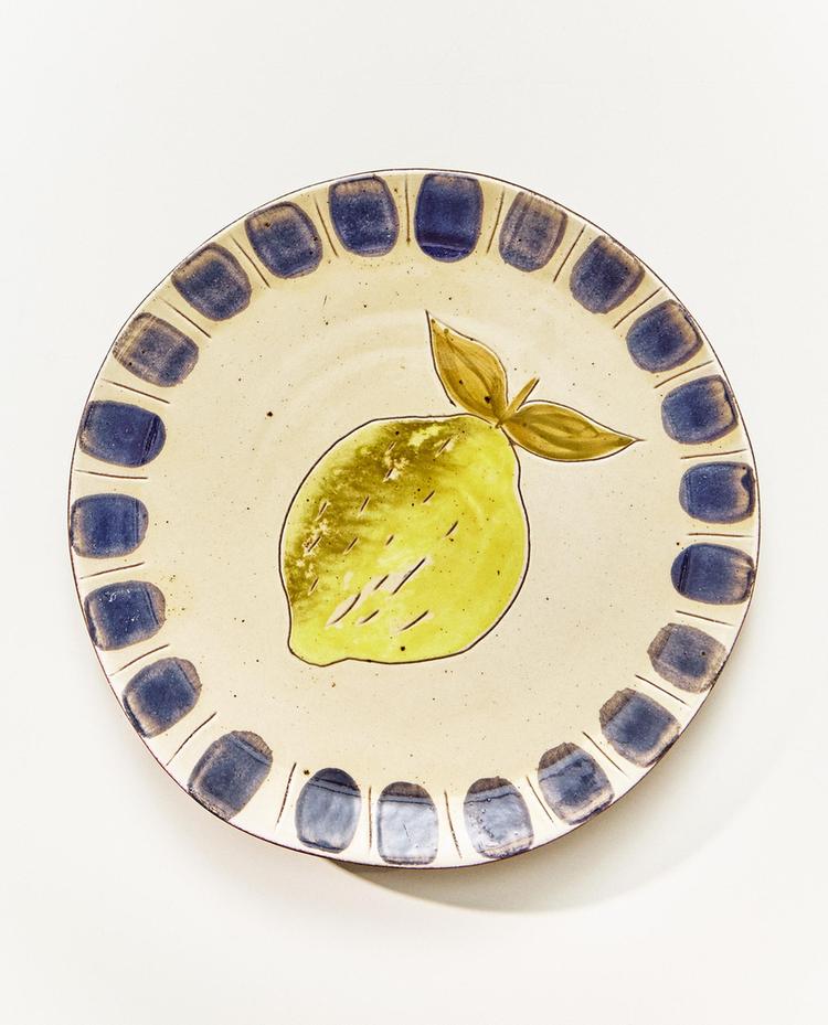 EARTHENWARE DESSERT PLATE WITH FRUIT DESIGN