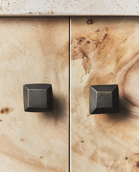 INDIVIDUAL VINTAGE DOOR KNOB