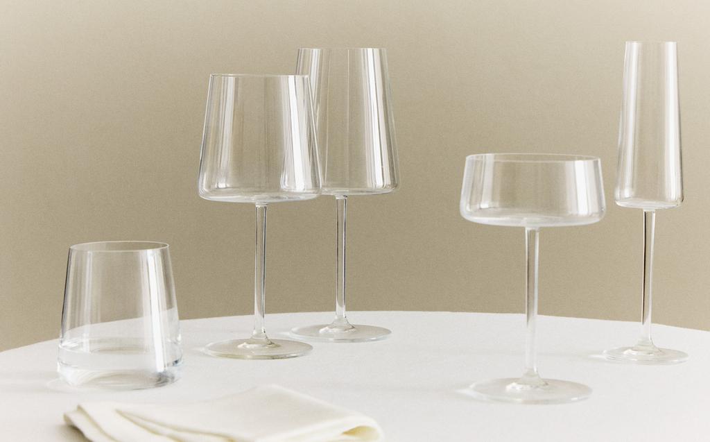PLAIN CONICAL CRYSTALLINE GLASSWARE