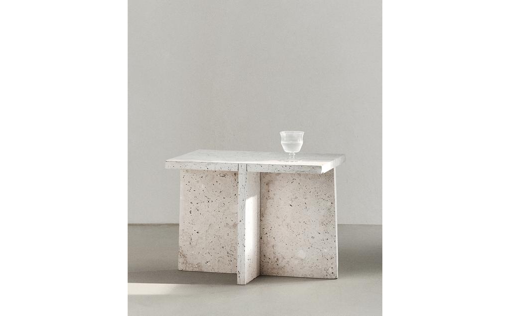 SIDE TABLE 01