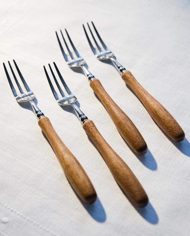 PACK OF BRUNCH FORKS WITH ACACIA WOOD HANDLES (PACK OF 4)