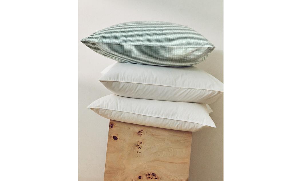 CHECK SEERSUCKER PILLOWCASE