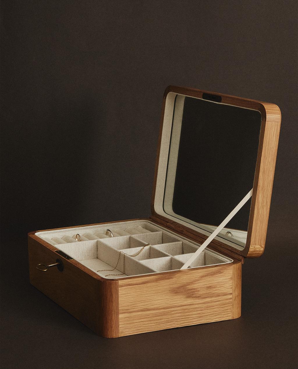 WOODEN JEWELLERY BOX WITH MIRROR
