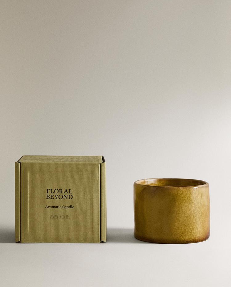 (150 G) FLORAL BEYOND SCENTED CANDLE