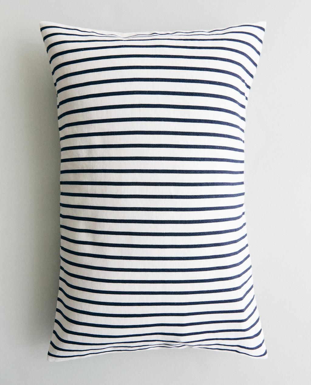 STRIPED CUSHION COVER