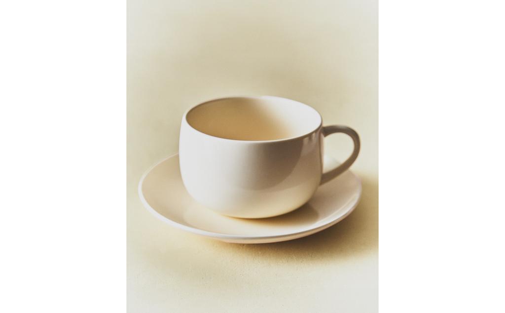 纯色炻瓷茶杯
