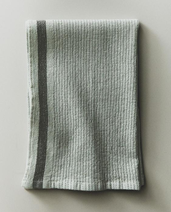 WAFFLE-KNIT TEA TOWEL WITH STRIPE