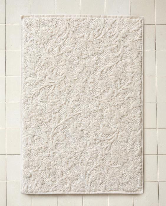 FLORAL JACQUARD BATH MAT