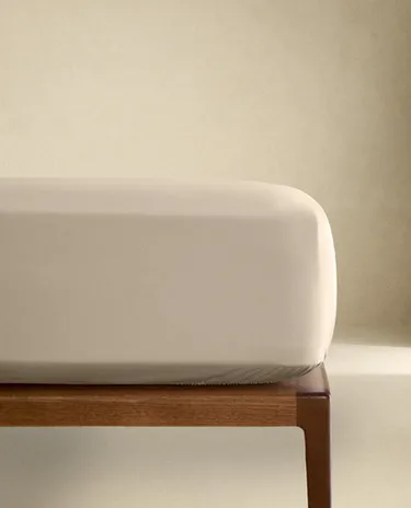 PERCALE FITTED SHEET | 30 CM HIGH (300 THREAD COUNT)
