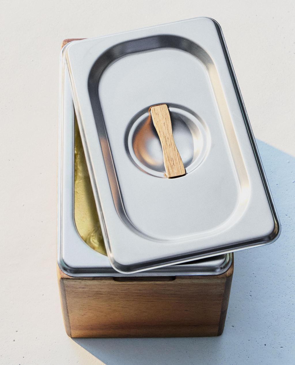 STEEL WOODEN ICE CREAM CONTAINER