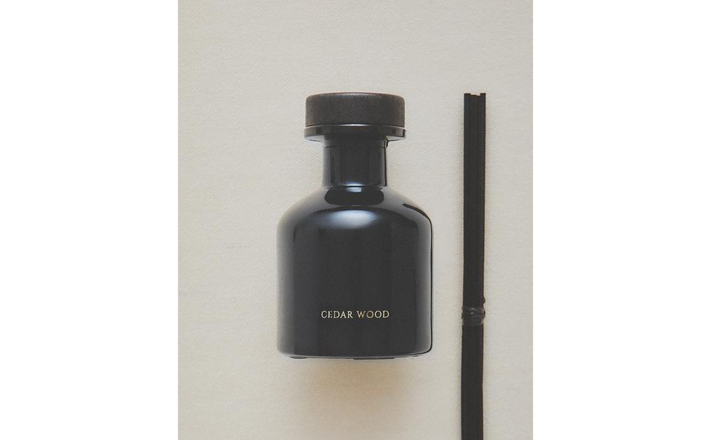 (120 ML) CEDAR WOOD REED DIFFUSERS