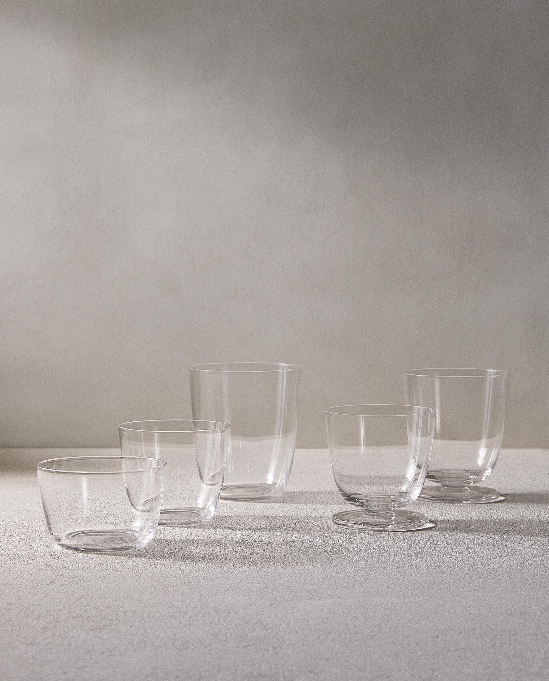 GLASSWARE 01