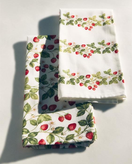 PACK OF FLORAL COTTON TEA TOWELS (PACK OF 2)