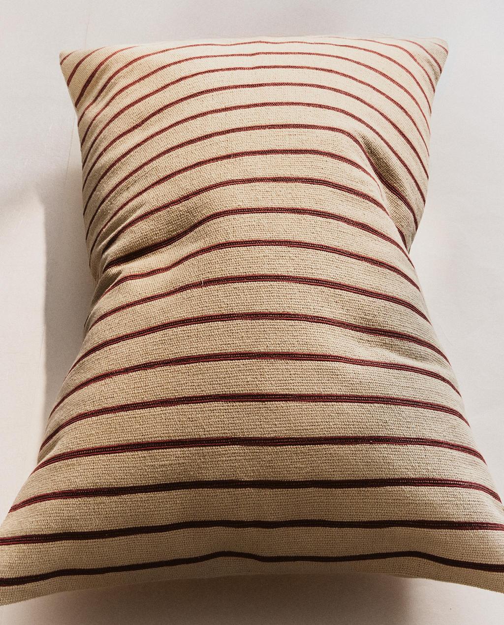 STRIPED CUSHION COVER