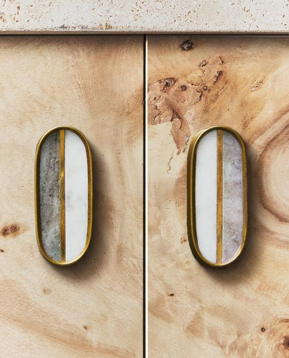 PACK OF CONTRAST MARBLE DOOR KNOBS (PACK OF 2)