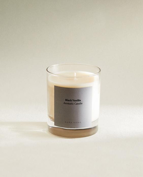 (200 G) BLACK VANILLA SCENTED CANDLE