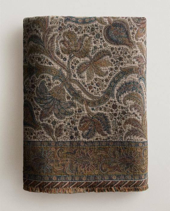 PAISLEY THROW