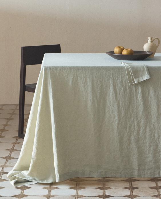 WASHED LINEN TABLECLOTH