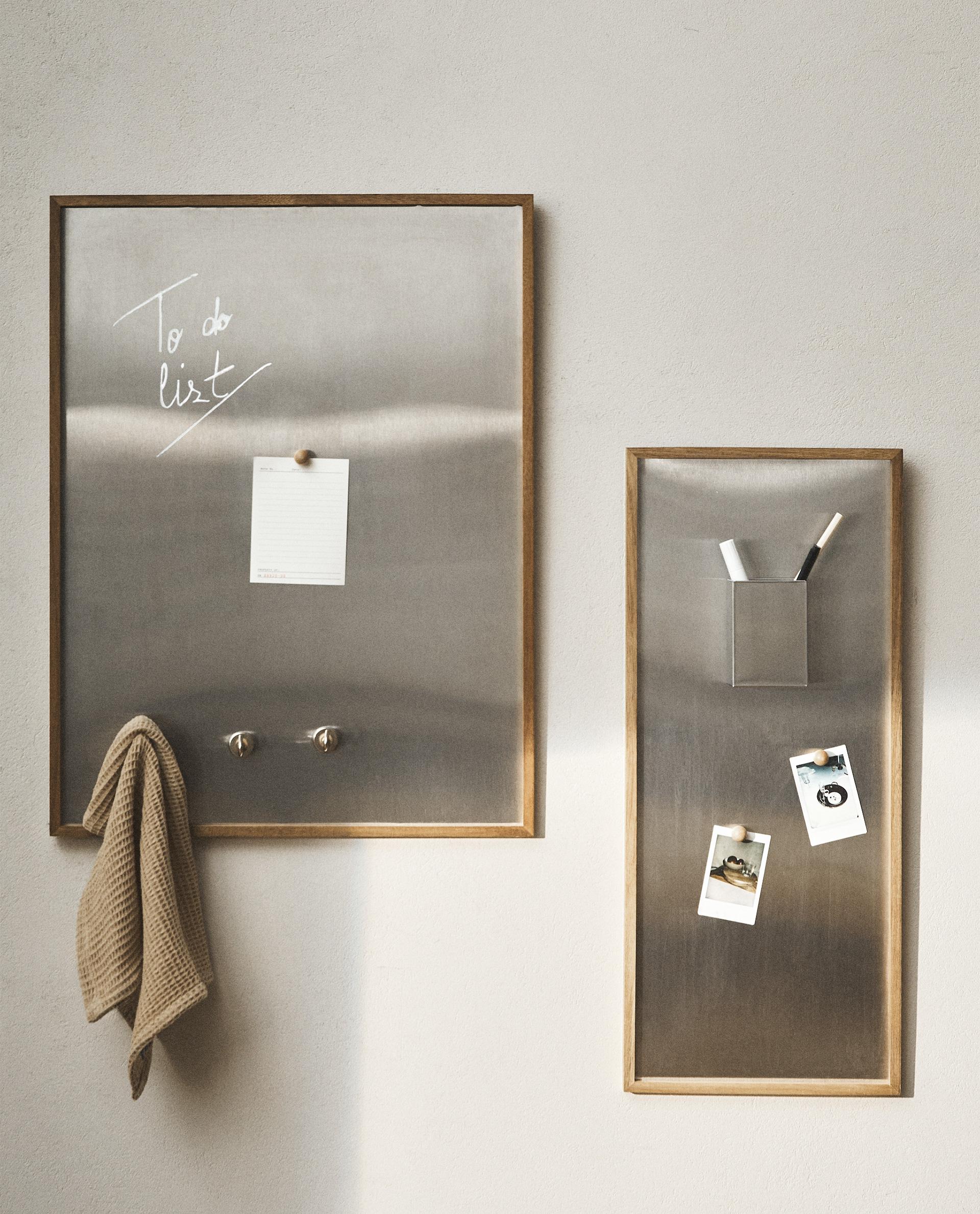MAGNETIC BOARD WITH WOODEN FRAME