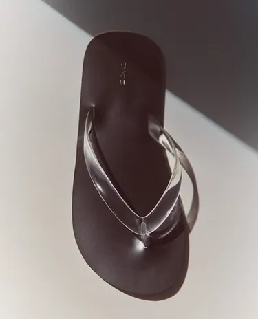MINIMALIST TRANSPARENT SANDALS