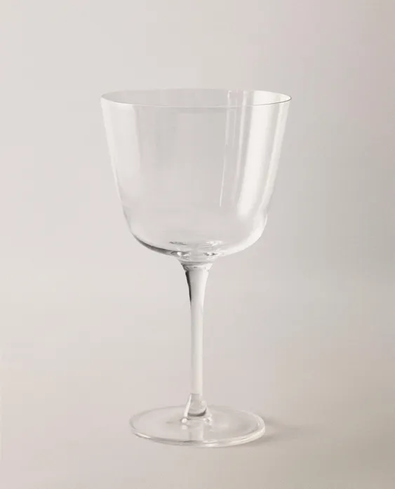 CRYSTALLINE GLASS WITH FLAT BASE