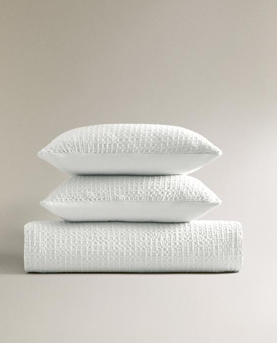 WAFFLE-KNIT DUVET COVER