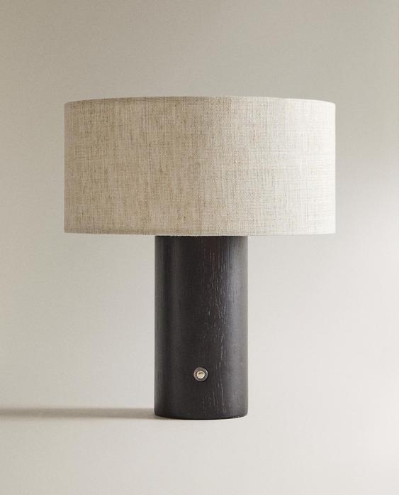 SMALL LINEN AND WOOD CORDLESS TABLE LAMP