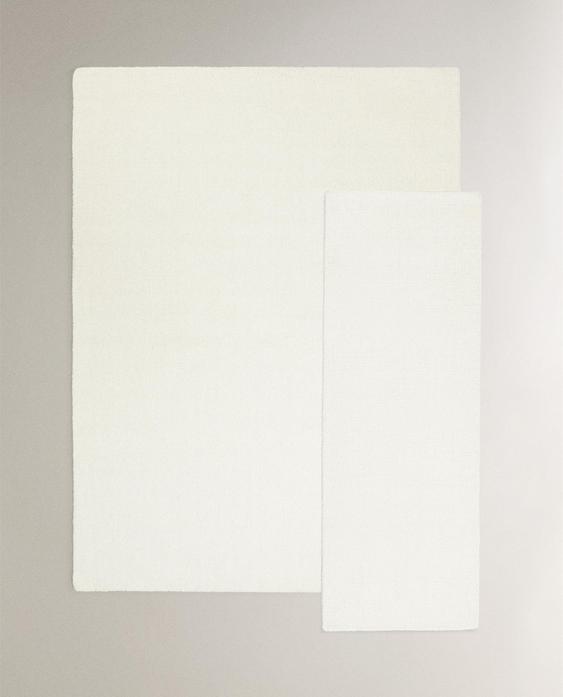 WOOL RUG
